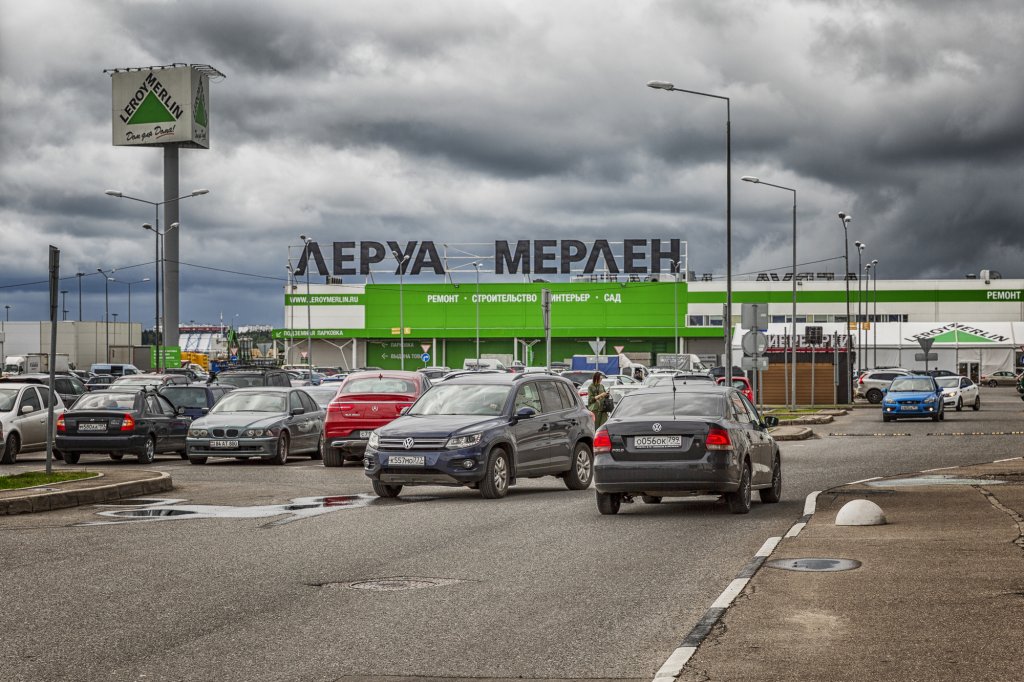 Leroy Merlin pleacă din Rusia. Ce se întâmplă cu peste 100 de magazine care valorau 20% din cifra de afaceri a companiei