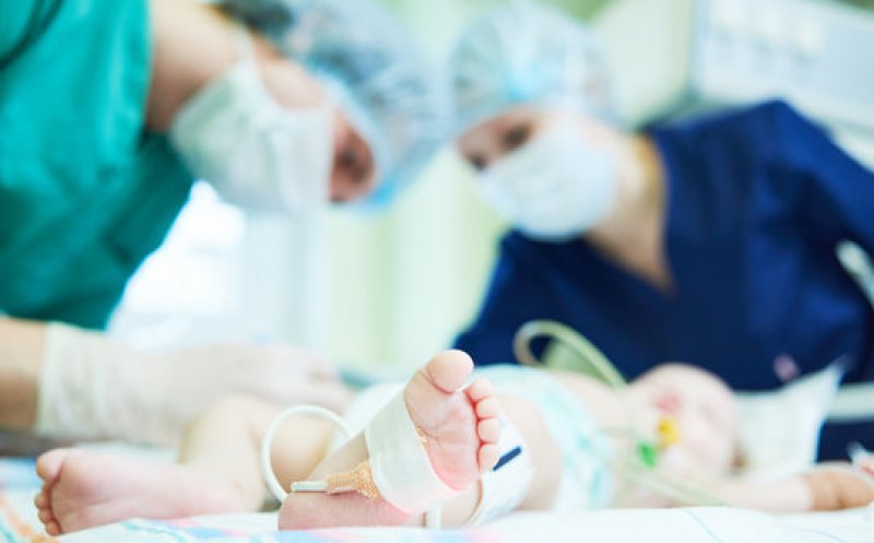 Rafila: Prin PNRR schimbăm faţa Terapiei intensive în Neonatologie/ Apar ambulanțele galbene, speciale pentru copii