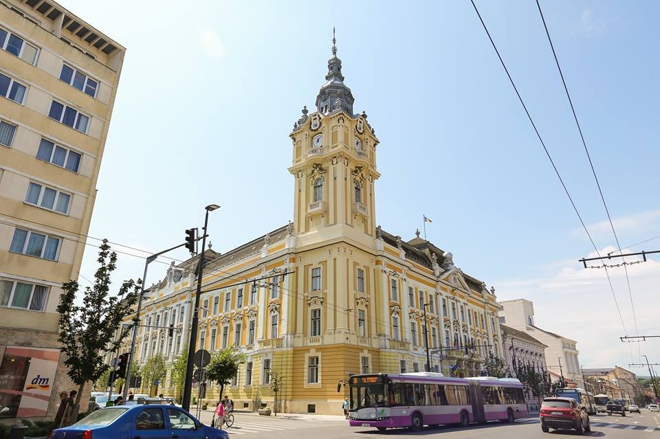 Ce salarii sunt în Primăria Cluj-Napoca. VEZI sumele lunare + Cât căștigă primarul Emil Boc