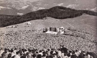 Cum arăta „Untold-ul” de acum 50 de ani! Zeci de mii de oameni participau la Târgul de Fete de la Găina