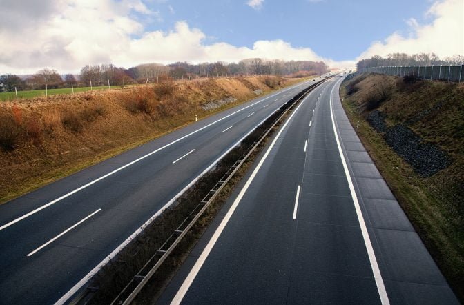 S-a semnat acordul pentru conexiunea a două drumuri expres între România și Ungaria