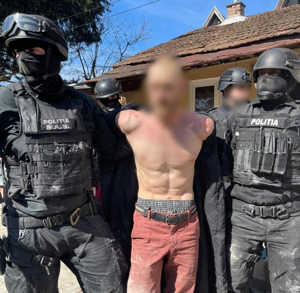 Americanul care și-a sechestrat soția la Cluj a fost lăsat în libertate, cu condiția să meargă la psihoterapeut
