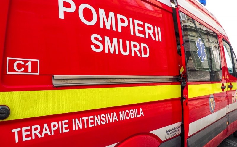 Mașină răsturnată pe un drum din Cluj