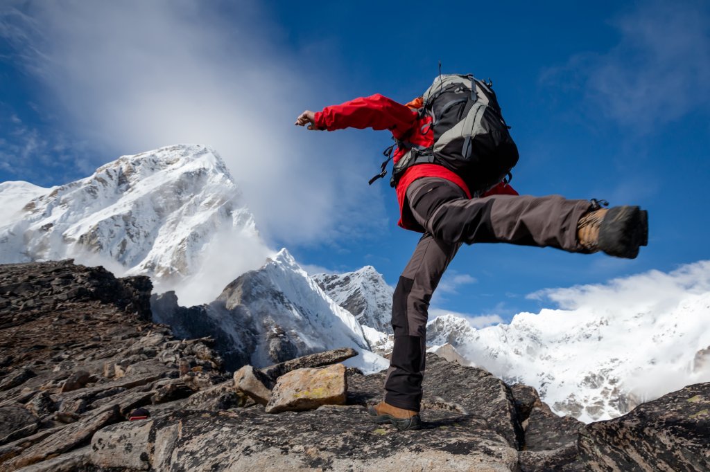 A cucerit de 10 ori Everestul, dar a sfârșit pe un munte mai mic