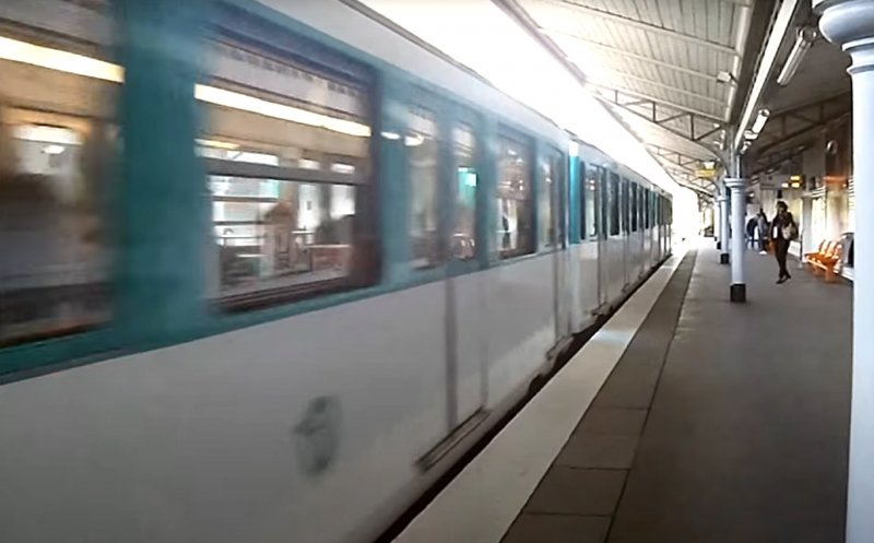Moarte șocantă la metroul din Paris: Femeie, ucisă după ce haina i-a fost prinsă la uşa unui vagon