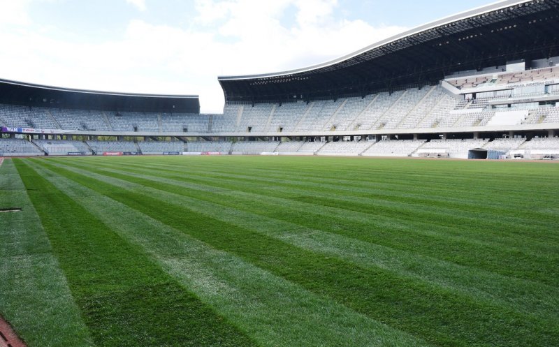 Gazonul de pe stadionul Cluj Arena a fost înlocuit integral. Începe pregătirea terenului pentru primul meci