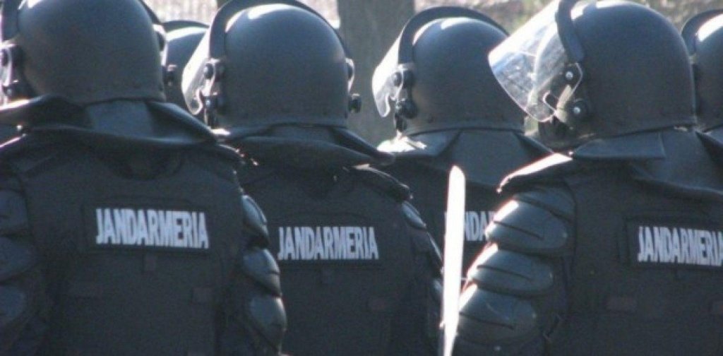Mobilizare la meciul "U" Cluj – UTA Arad. Peste 200 de jandarmi sunt pregătiți să păstreze ordinea publică