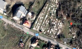 Se surpă drumul de sub cimitirul din Chinteni / "Dacă pleacă drumul cu tot cu locuitorii de pe dreapta, punem lumânările pe cealaltă parte"