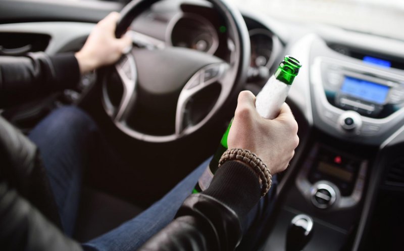 Beat la volan, dar și-a continuat drumul după un accident în Cluj-Napoca. A fost reținut la timp de polițiști