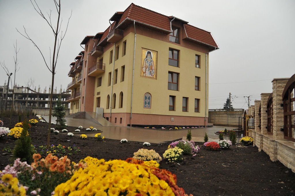 Centrul de Îngrijiri Paleative „Sfântul Nectarie” din Cluj, la 10 ani de activitate. Peste 6.000 de pacienți tratați