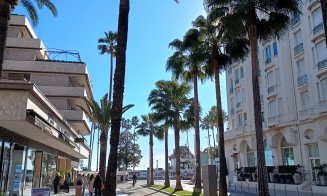 Apartament la Cannes, pe Coasta de Azur, în timpul Festivalului de Film, de 3 ori MAI IEFTIN decât la Cluj-Napoca, pe malul Someşului, în timpul UNTOL