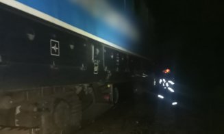 ACCIDENT FEROVIAR: Două locomotive s-au ciocnit puternic. Unul dintre mecanici era beat