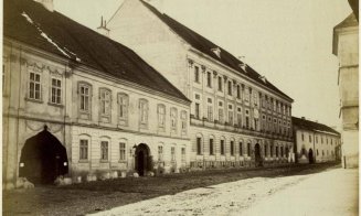 Istoria Casei Karacsay de pe Kogălniceanu: școală, cămin studențesc, acum proprietatea UBB