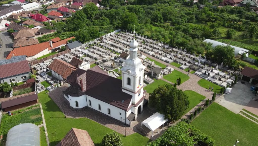Primul cimitir digitalizat din țară se află în Transilvania. Aici e înmormântată o personalitate importantă a Clujului