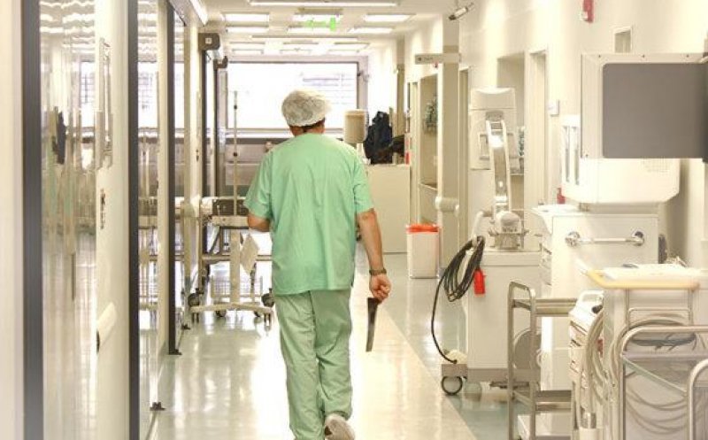Numărul infecțiilor respiratorii a revenit pe creștere / Clujul, tot în TOP la cazurile de GRIPĂ