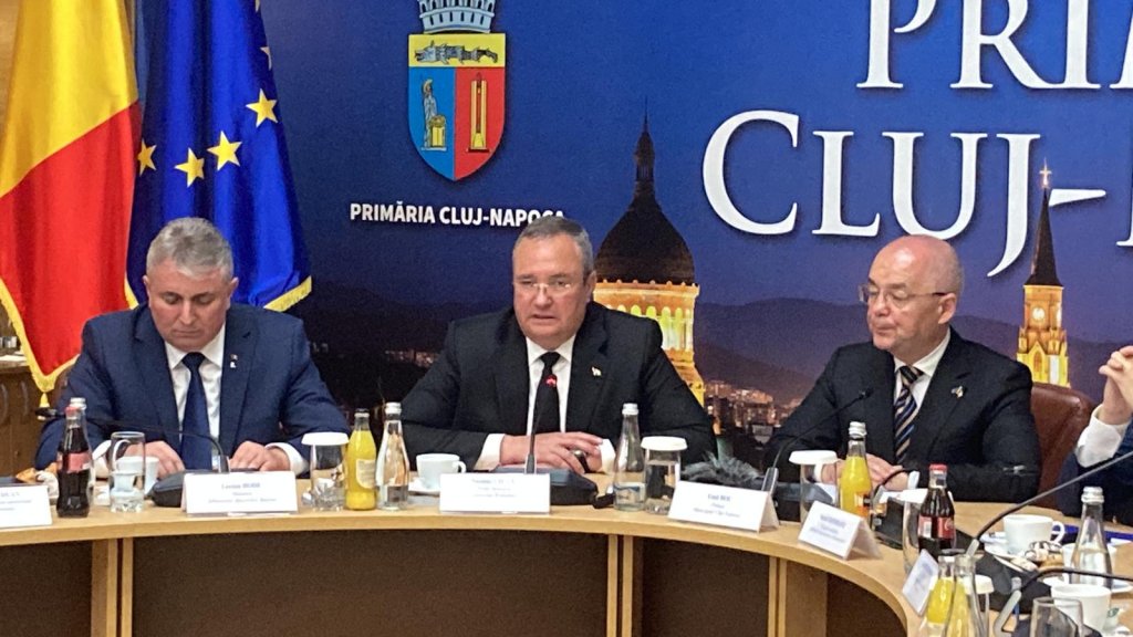 Premierul Ciucă, mesaj către profesori de la Cluj-Napoca: "Am avut toată deschiderea și disponibilitatea pentru discuții. Îi rog să mai aibă puțină răbdare"