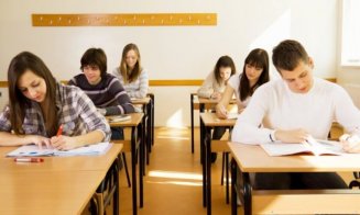 Ministerul Educaţiei: În acest moment nu se impune modificarea datelor de desfășurare a examenelor naționale