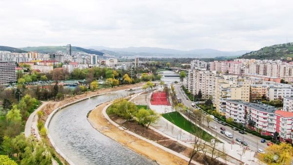 Malurile Someșului, în grafic / Ce se aude de conectarea Clujului la autostradă și pasajul de la Tăietura Turcului