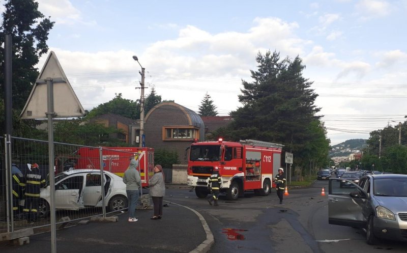 Accident rutier pe o stradă din Grigorescu. SMURD-ul a transportat la spital un bărbat