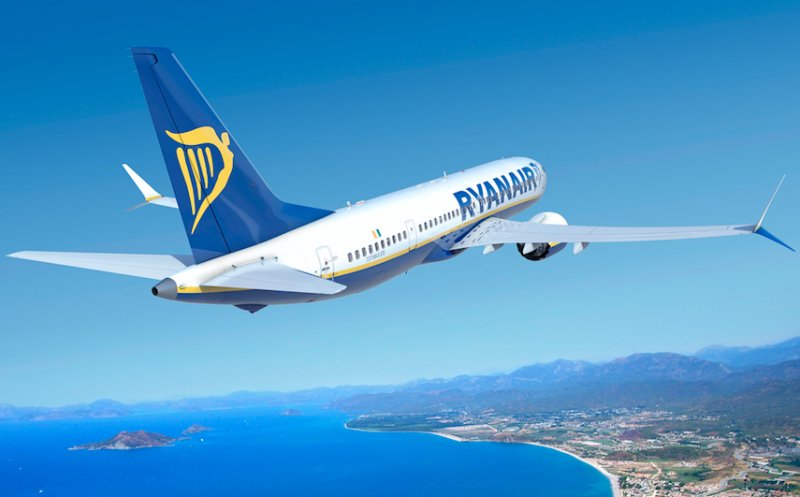 Ryanair, curse spre Paris sau Londra la doar 23 euro, de pe Aeroportul Cluj