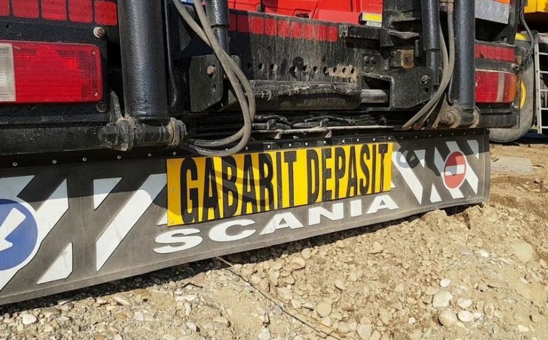 Atenție, șoferi! Transporturi agabaritice pe traseul Beclean - Dej - Chețani