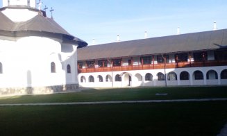 Mănăstirea din Apuseni unde se trăiește ca pe Muntele Athos. Femeile au interzis