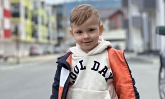 Un copilaș bolnav de cancer din Cluj are nevoie de ajutor! Unde și cum se poate DONA