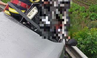 Accident MORTAL la Cluj. Doi tineri au murit după un impact între o mașină și o cisternă