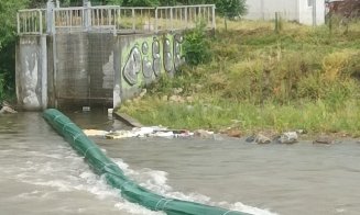 Barajul plutitor din Grigorescu a fost reinstalat
