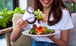 Dieta relax: 5 alimente care luptă cu stresul și anxietatea