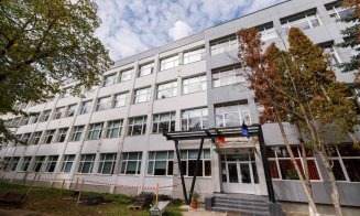 Trei școli noi la început de an școlar la Cluj-Napoca, cu protecție la radon. Boc: ''Construim în continuare și creșe''