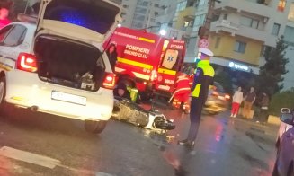 ACCIDENT în Cluj-Napoca: Scuter vs. maşină