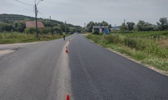Asfalt pe un nou drum județean din Cluj. Ce alte lucrări se mai fac