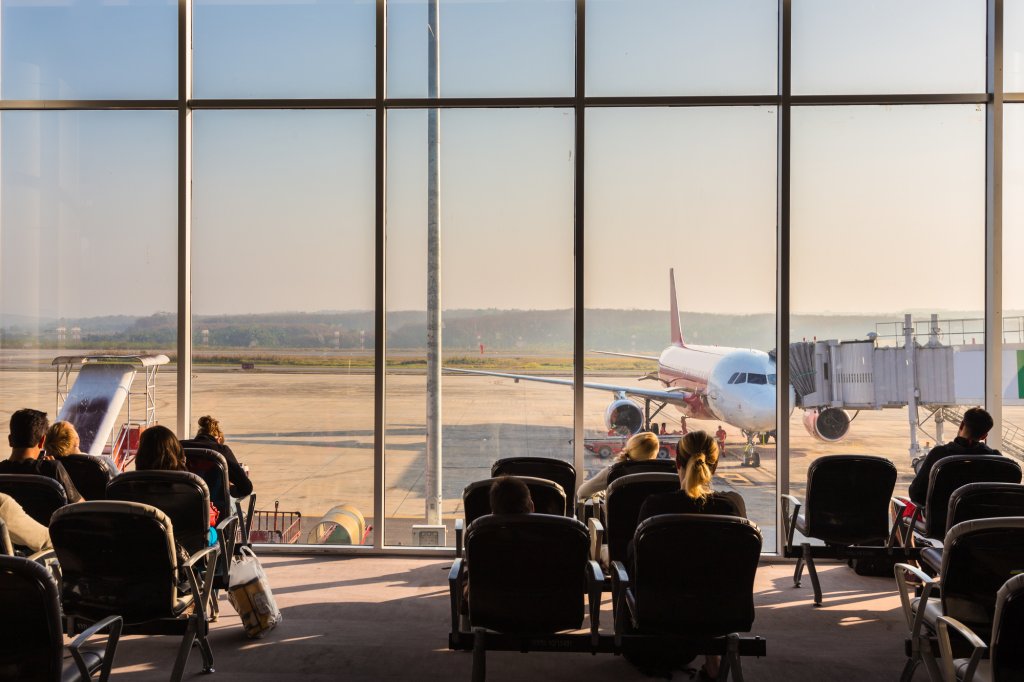 Recomandări pentru zborurile cu avionul pe timpul verii. Ce este important să faci