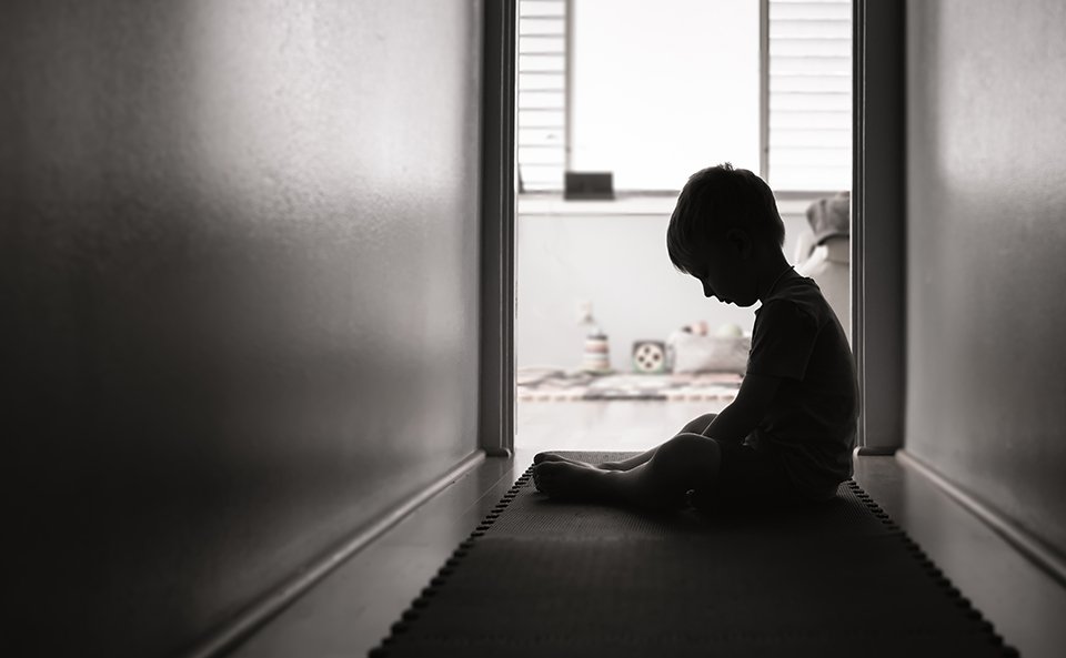 Raport îngrijorător în UE: 1 din 5 copii suferă o formă de violență sexuală