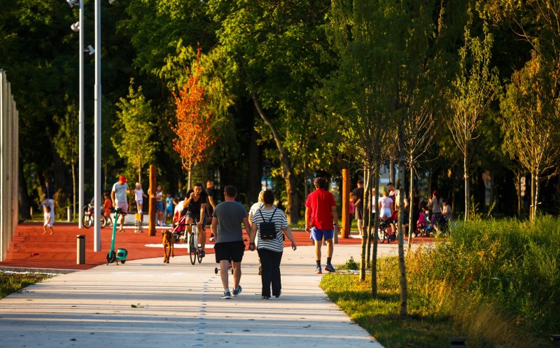 Parcul Armătura, punct de atracție pentru clujeni în primul weekend de după inaugurare