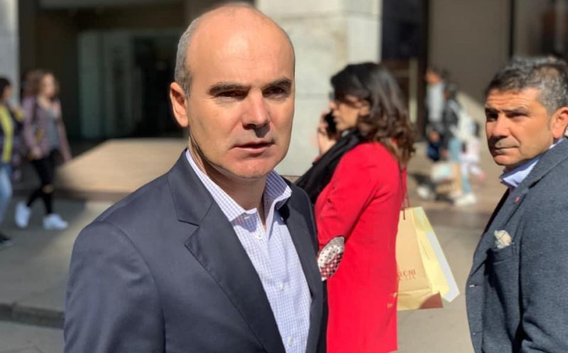 Rareș Bogdan, despre măsurile fiscale: „Trebuie să vedem ce restructurări facem. Sunt persoane care plimbă nişte mape şi ar trebui văzut exact ce fac”