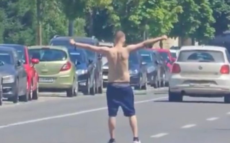 Dirijor neconvențional în traficul din Cluj: Bărbatul care se arunca în fața mașinilor, internat la Psihiatrie