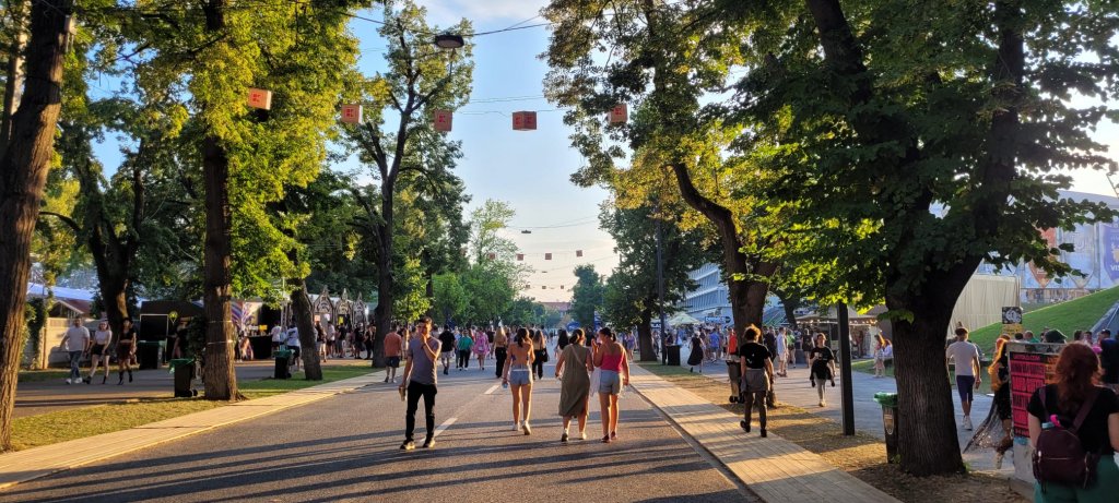 Cum se recuperează suma rămasă pe brățările UNTOLD. Banii se pot dona și pentru spitale