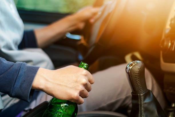 Bărbat din Cluj prins la volan cu alcoolemie mare după ce a făcut un accident