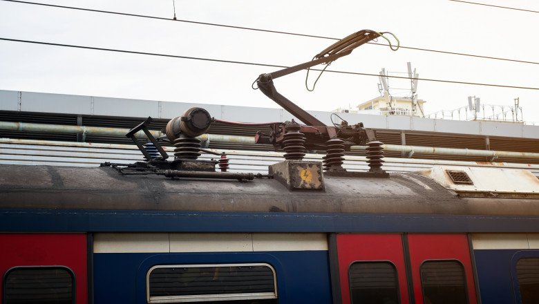 Un turist german s-a electrocutat mortal încercând să facă poze de pe un vagon de tren