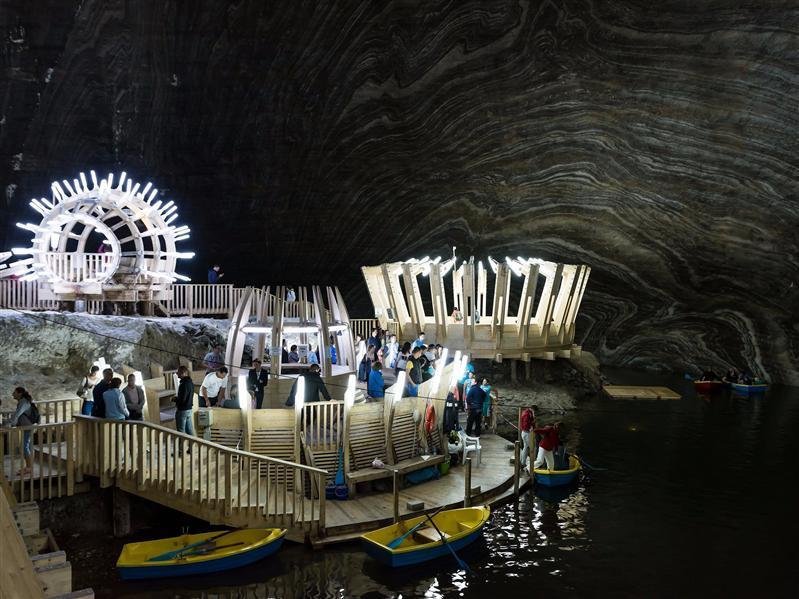 Câți turiști au vizitat Salina Turda în minivacanța de Sfânta Maria