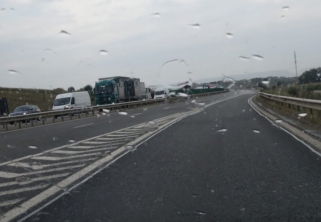 Trafic insuportabil pe A3, în Cluj. Coloană de mașini pe mai mulți kilometri