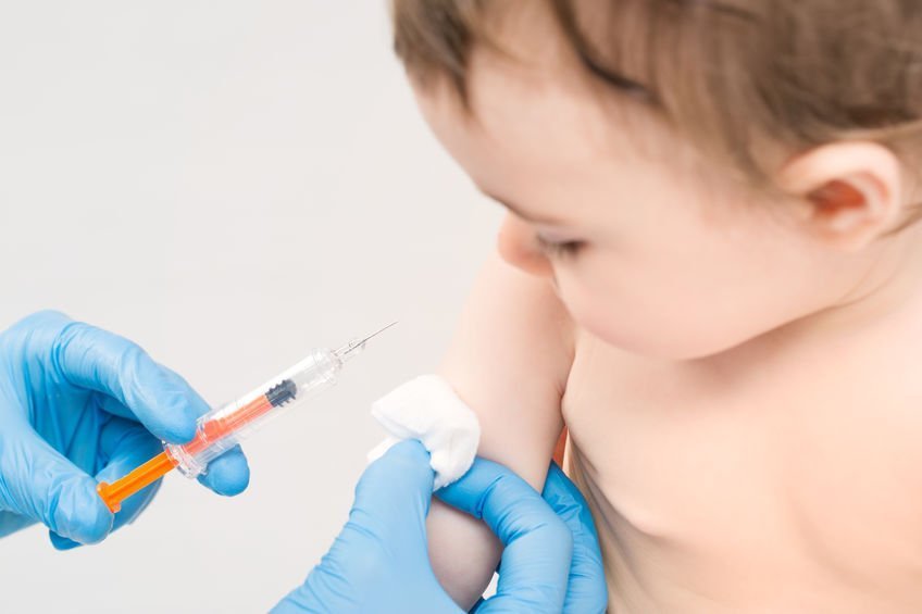 Rafila, despre strategia de VACCINARE a românilor până în 2030 / România, la coada UE privind vaccinarea copiilor