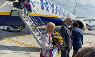 Pasagerul cu numărul 2 milioane din acest an de pe Aeroportul Internațional Cluj. Ce cadou a primit