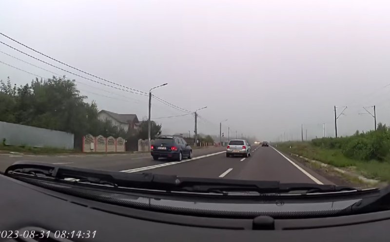 Inconștiență la volan, în Cluj. Nu a avut chef să respecte regulile de circulație și a depășit pe linie dublă continuă