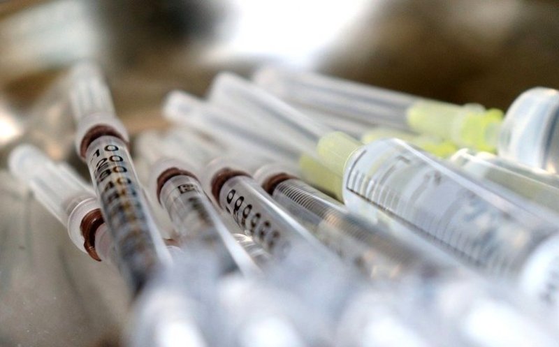 Guvernul a adoptat lista vaccinurilor decontate. Rafila: Unele vor putea fi administrate direct în farmacie