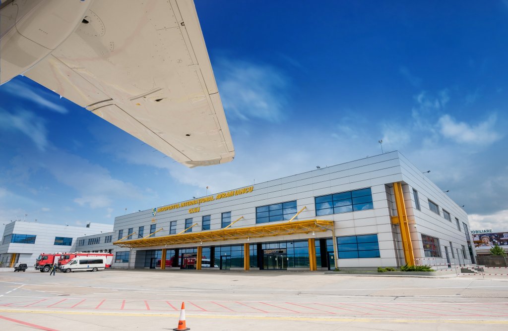 Transportul aerian a crescut cu peste 26% în prima jumătate a anului. Aeroportul din Cluj, în topul pasagerilor