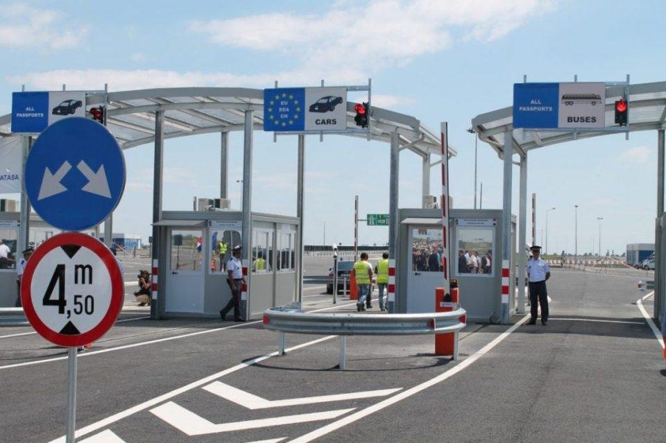 Agențiile de turism și transportatorii vor desființarea frontierei cu Bulgaria: „E inutilă” / „Ce ne împiedică să facem un «Schengenevescu» local?”
