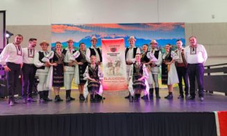 Ansamblul Folcloric „Românașul” al UTCN a reprezentat România la festivalul internațional multicultural Folklorama din Canada
